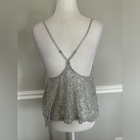 NWOT! FREE PEOPLE Best Idea Cropped Sequin Tank-Silver - Picture 6 of 8